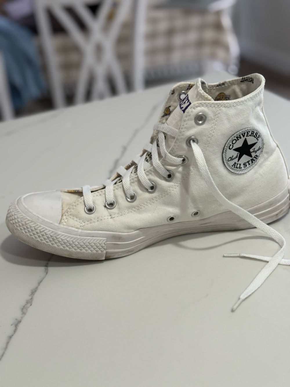 Converse NBA LA Lakers White Purple High-Top Sneakers very good condition. - Picture 12 of 16